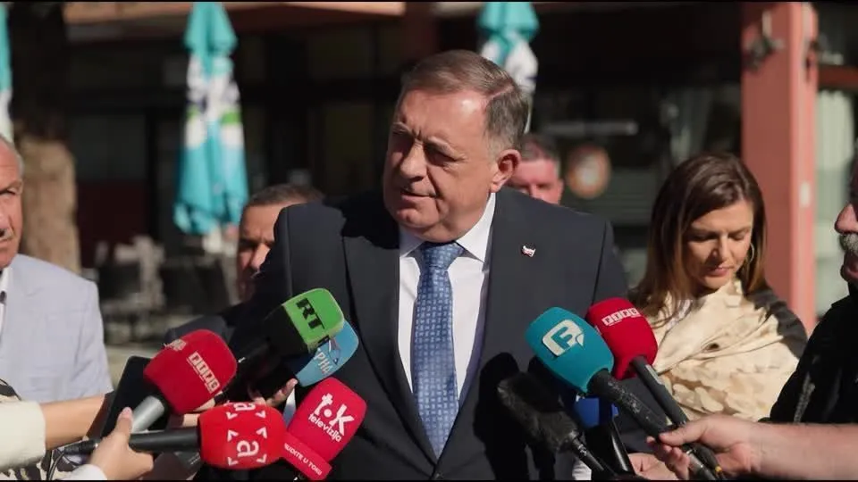 Bósnia realiza eleições gerais com foco na União Europeia e disputa geopolítica